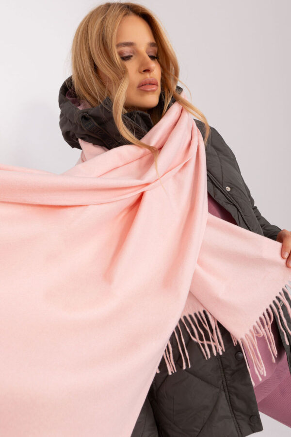 1001518 Shawl model 187602 AT