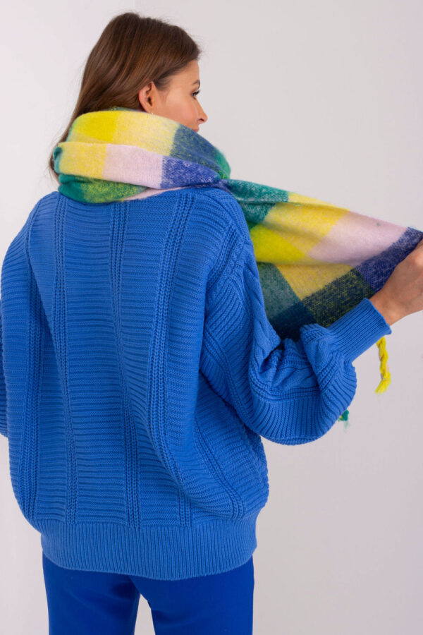 Shawl model 191706 AT