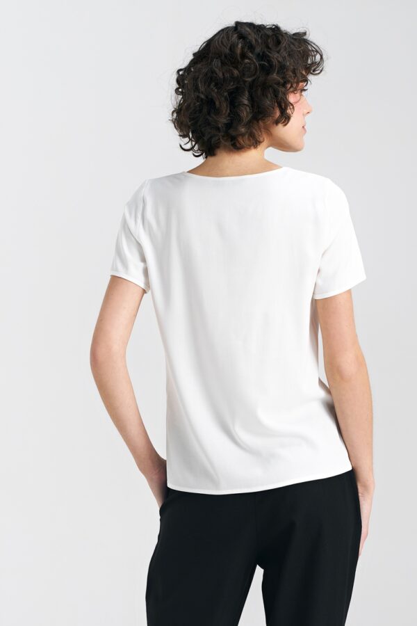 1020053 Blouse model 193806 Nife