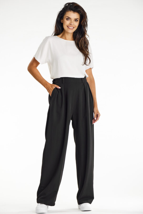 Women trousers model 200573 awama