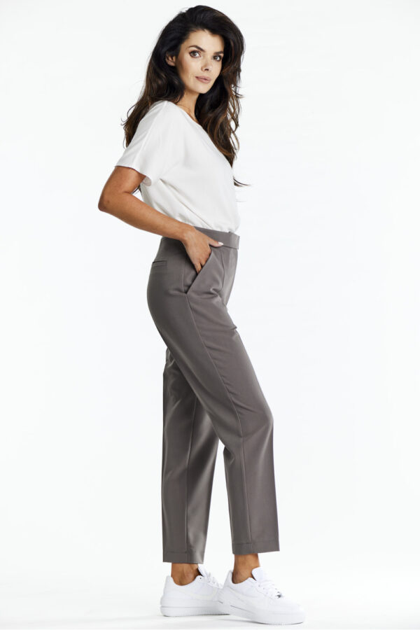 Women trousers model 201251 awama