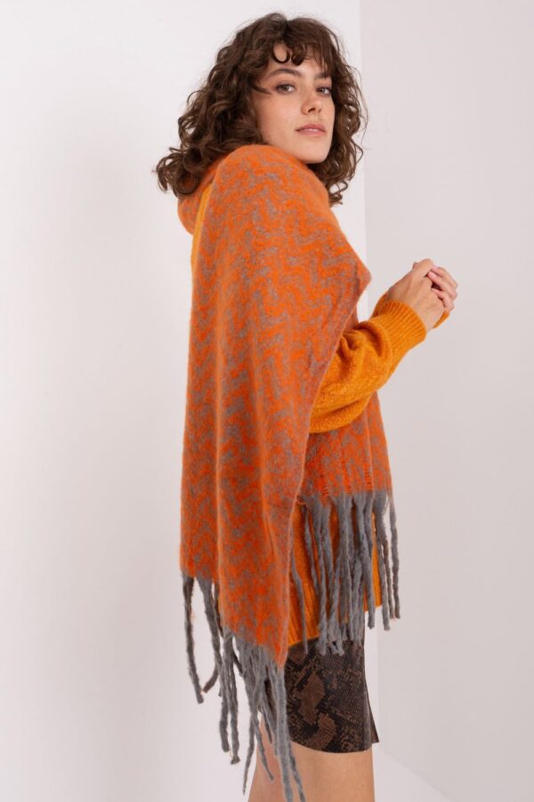 1055882 Shawl model 205973 AT