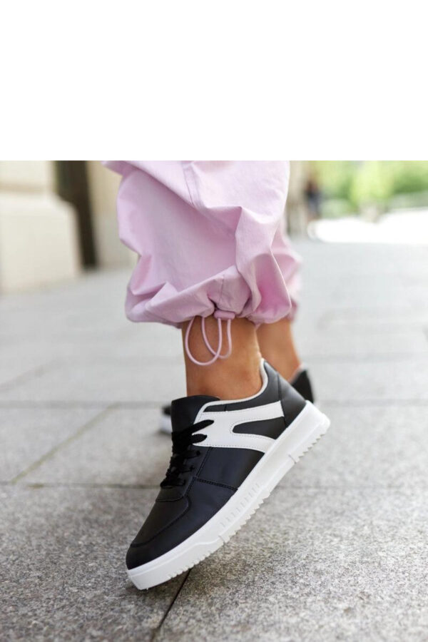 Sneakers model 207308 Solea