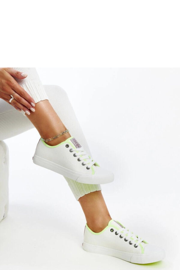 Sneakers model 207350 Solea