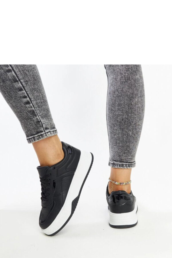 Sneakers model 207407 Solea