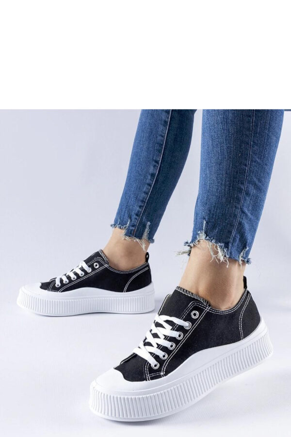 Sneakers model 207617 Solea