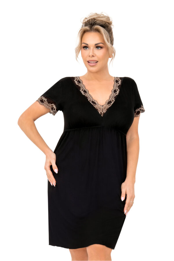 1067405 Plus Size Nightgown model 209531 Donna