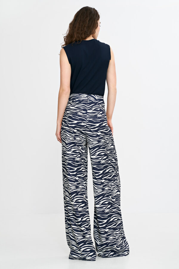 Trousers model 210068 Nife
