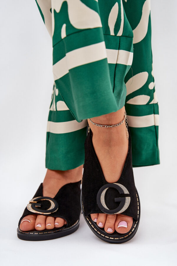 1069026 Sandals model 210141 Step in style