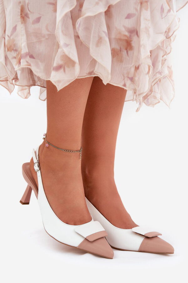 1072198 High heels model 211030 Step in style