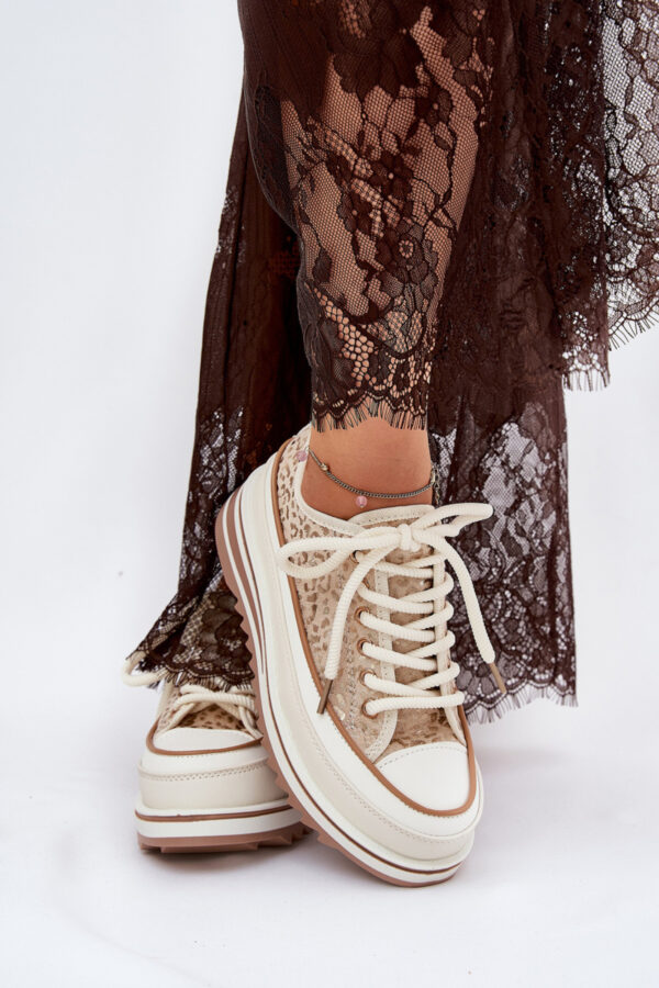 Sneakers model 211353 Step in style