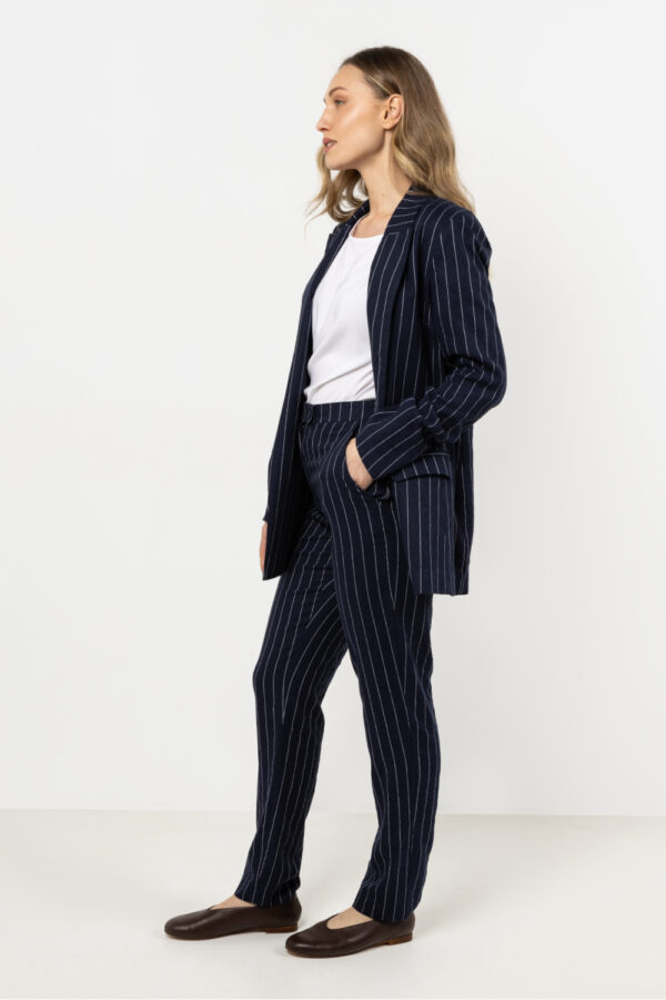 Women trousers model 212184 awama