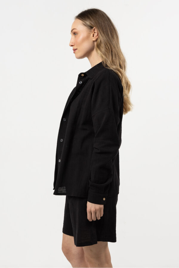 Long sleeve shirt model 212190 awama