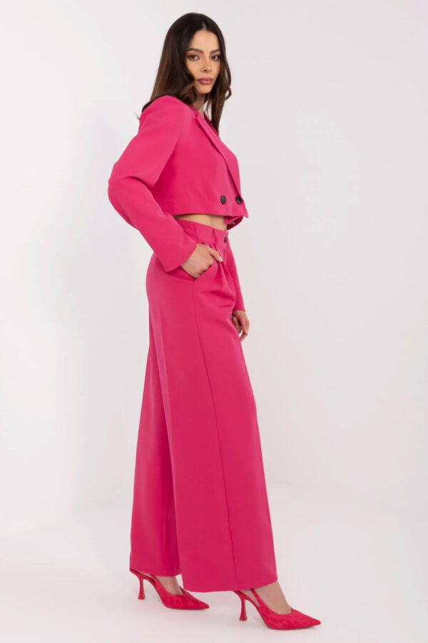 1075794 Set model 212269 Italy Moda