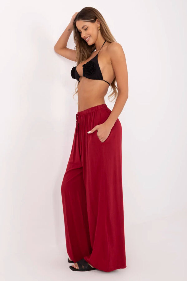 1081052 Women trousers model 214045 Italy Moda