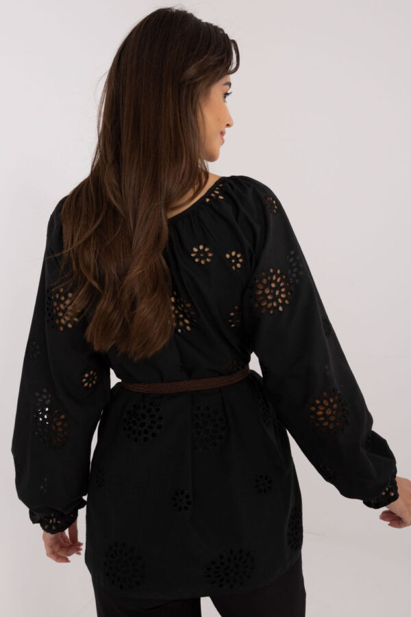 Blouse model 214451 Lakerta