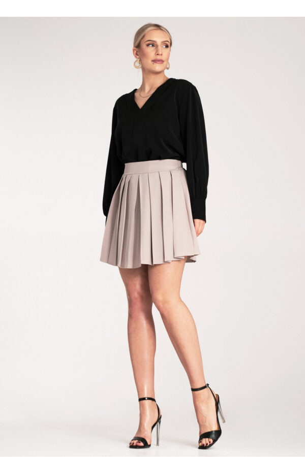 Short skirt model 214842 Figl