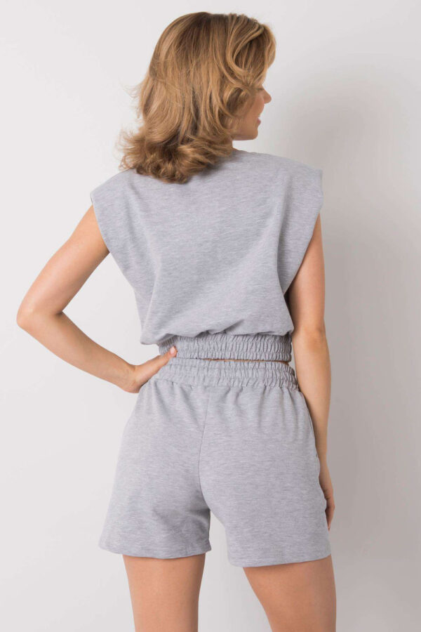 1087076 Set model 215924 Rue Paris