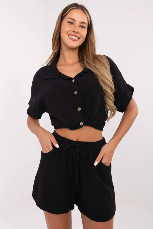 1087618 Shorts model 216113 Italy Moda