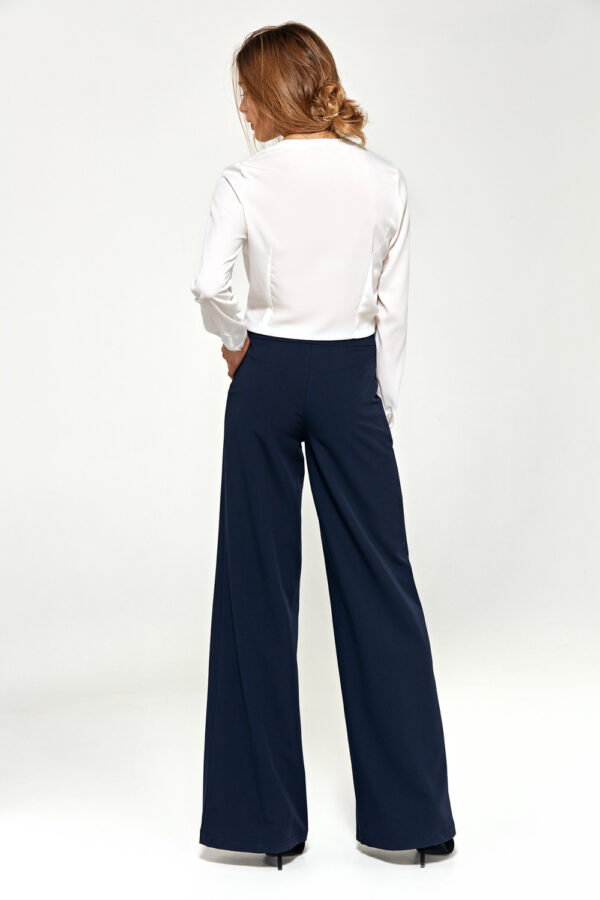 1089948 Trousers model 216907 Nife