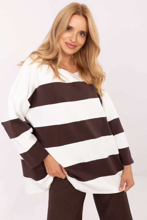 Blouse model 217032 Relevance