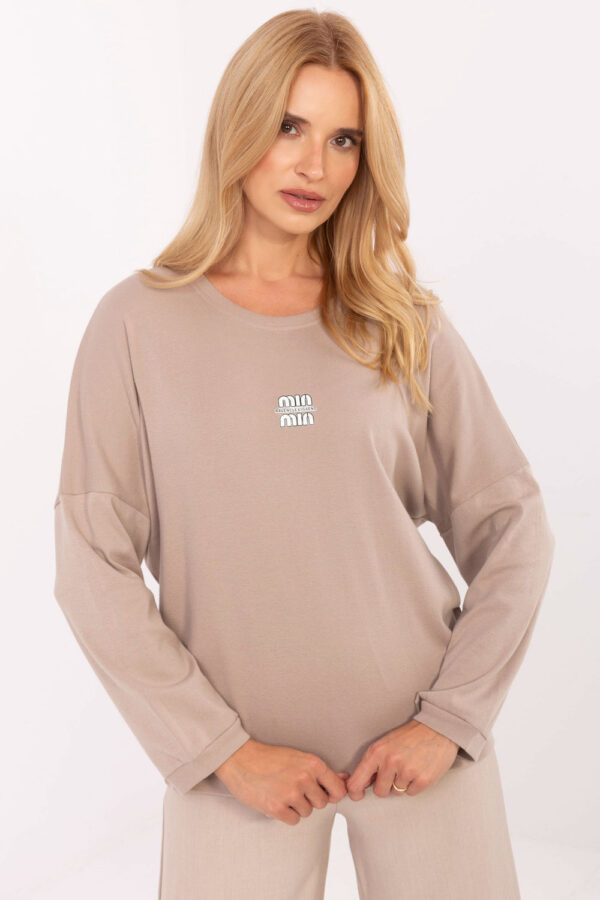 Blouse model 217044 Relevance