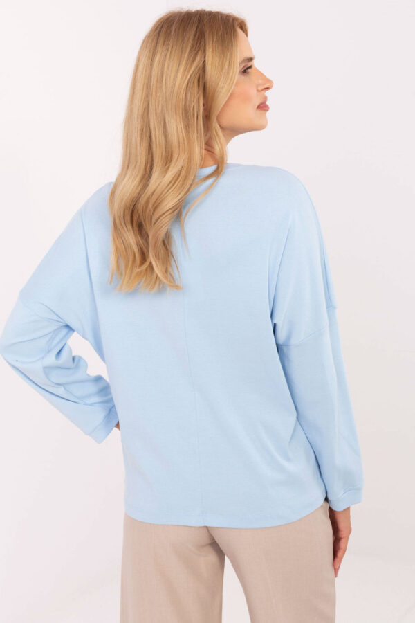 Blouse model 217045 Relevance