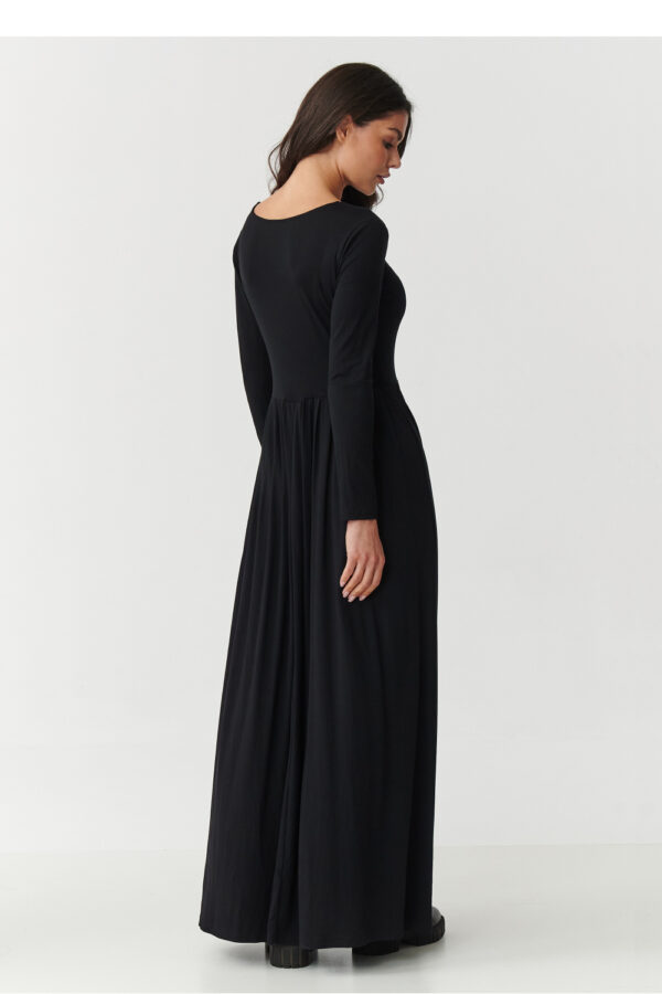 1090704 Daydress model 217162 Makadamia