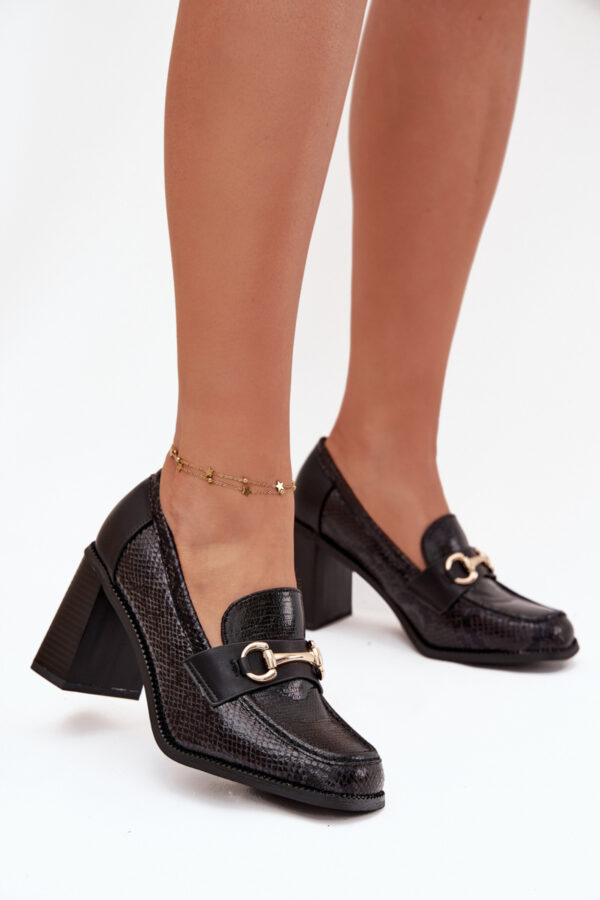 Heeled low shoes model 217846 Step in style