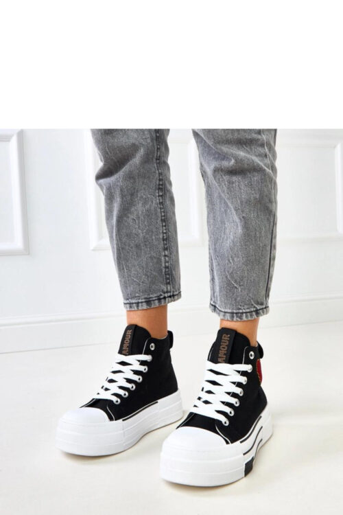 Sneakers model 218371 Solea