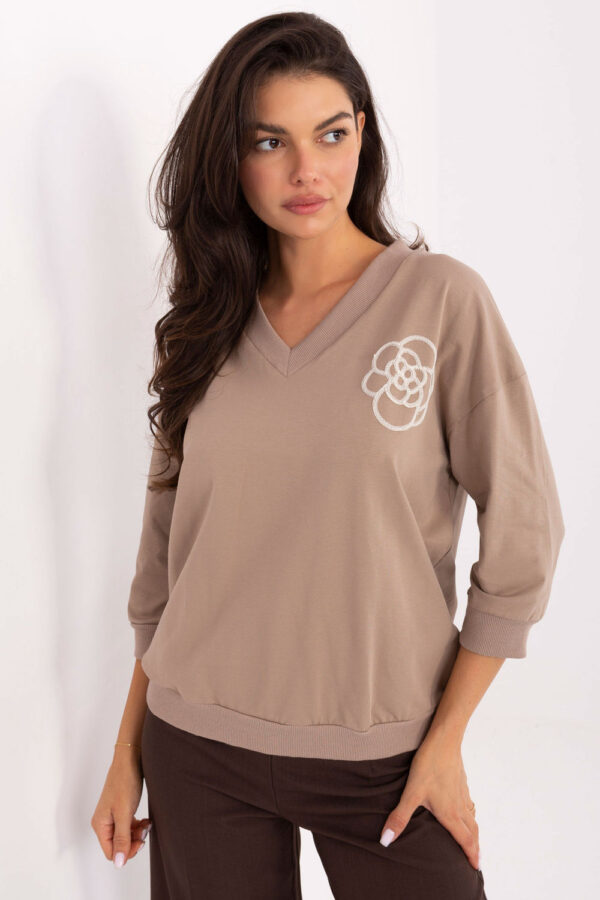 Blouse model 218377 Relevance