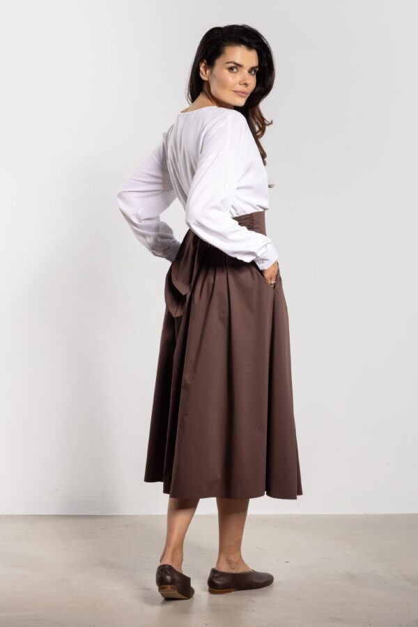 Skirt model 219006 awama