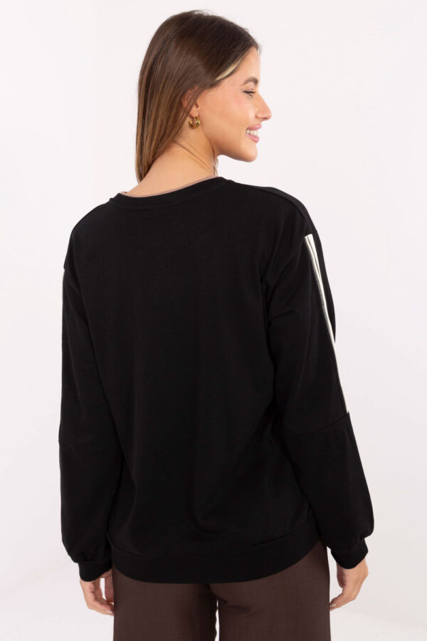 Sweatshirt model 219970 Relevance