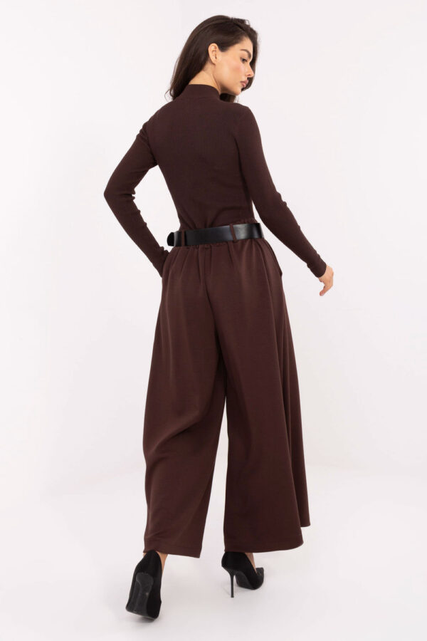 Women trousers model 220027 Italy Moda