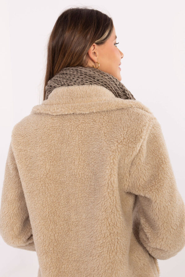 1100655 Shawl model 220397 AT