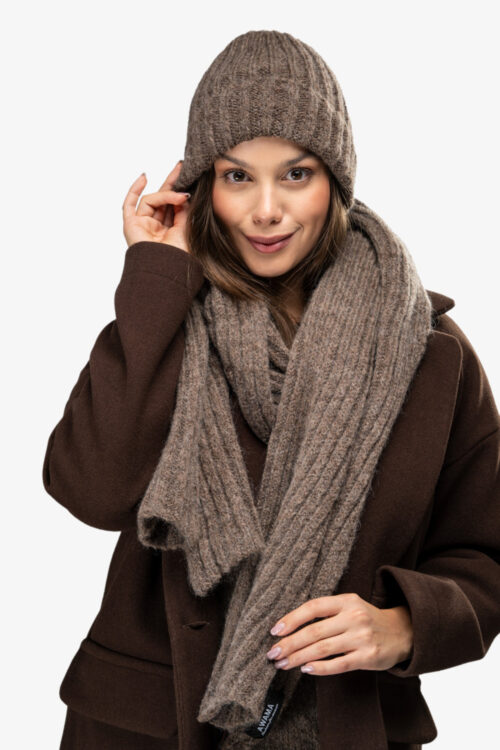 Cap model 220840 awama