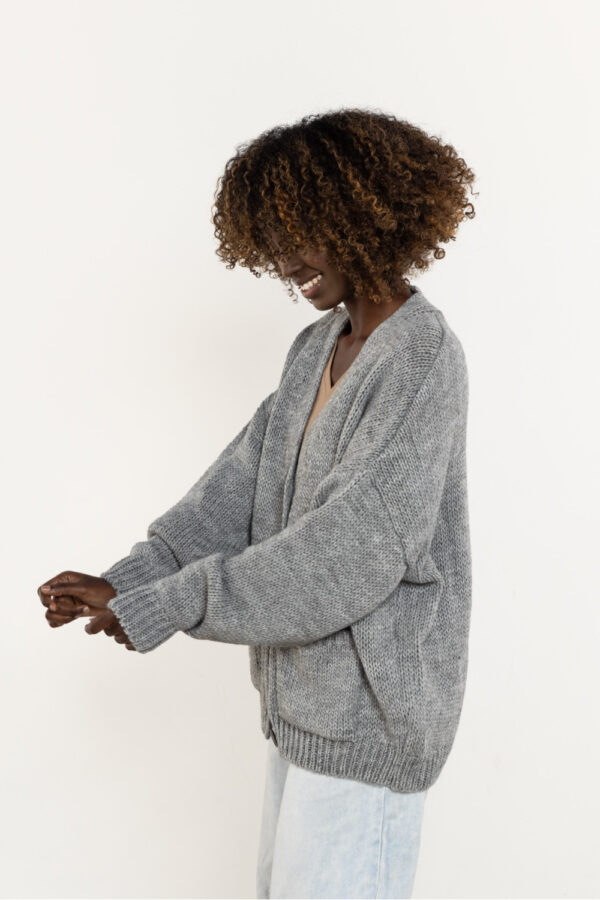 Cardigan model 220854 awama