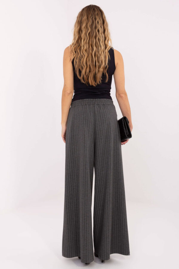 Women trousers model 221426 Rue Paris