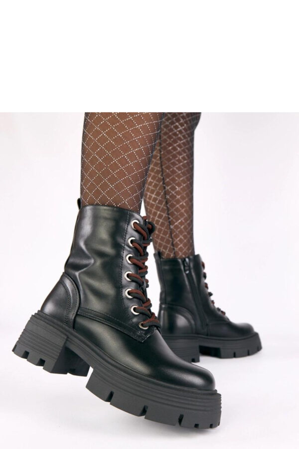 1104644 Platform boots model 221643 Solea