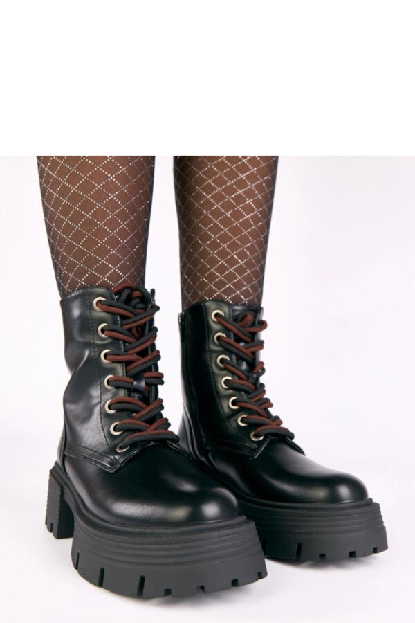 1104645 Platform boots model 221643 Solea