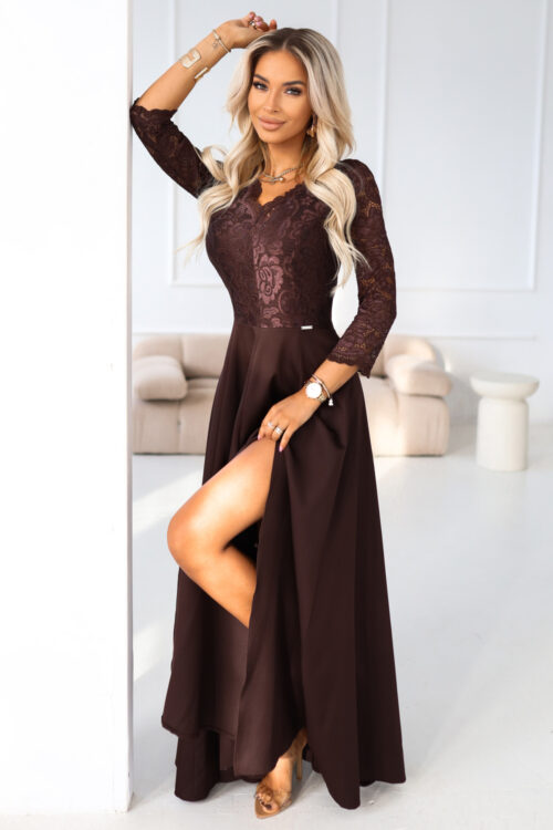 Long dress model 221795 Numoco