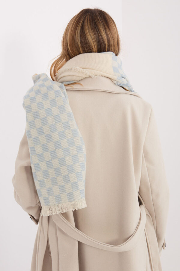 1106772 Shawl model 222308 AT