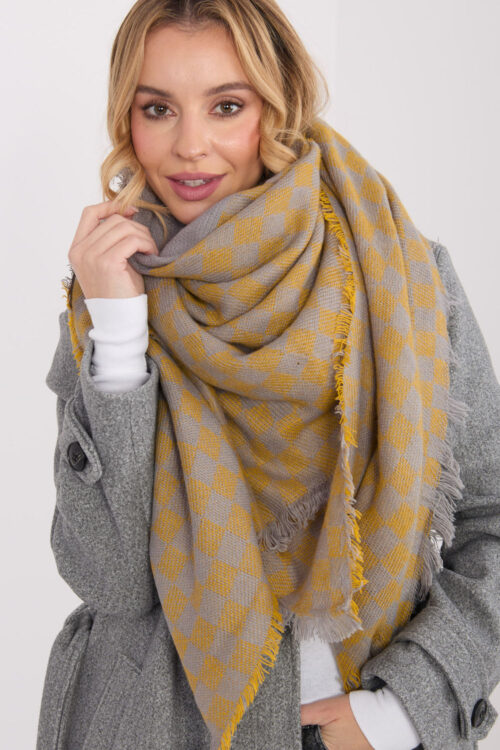 Shawl model 222312 AT