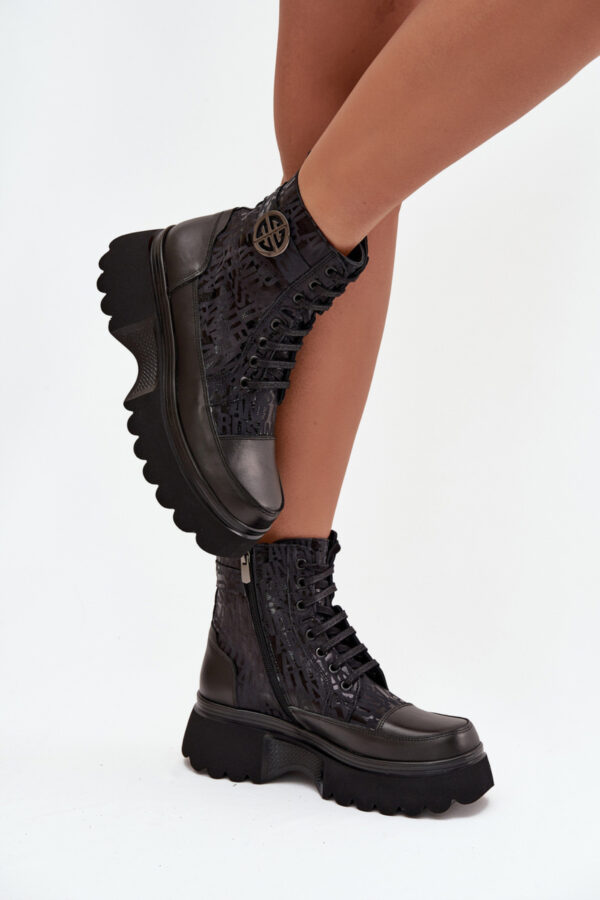 1107455 Boots model 222518 Step in style