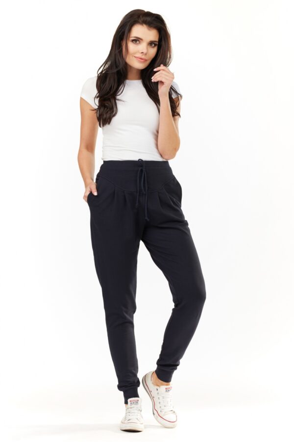 Tracksuit trousers model 109902 Infinite You