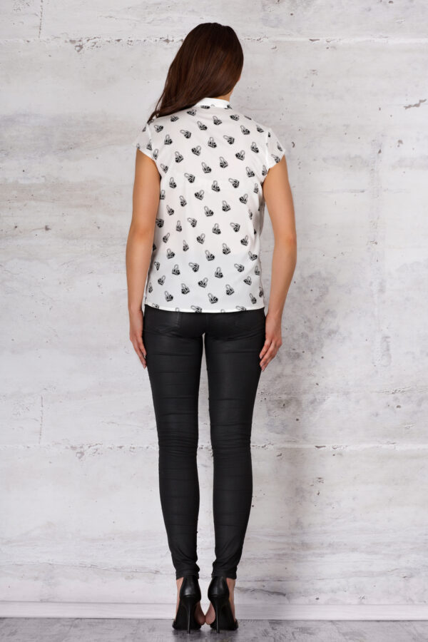 Shirt model 42731 Infinite You