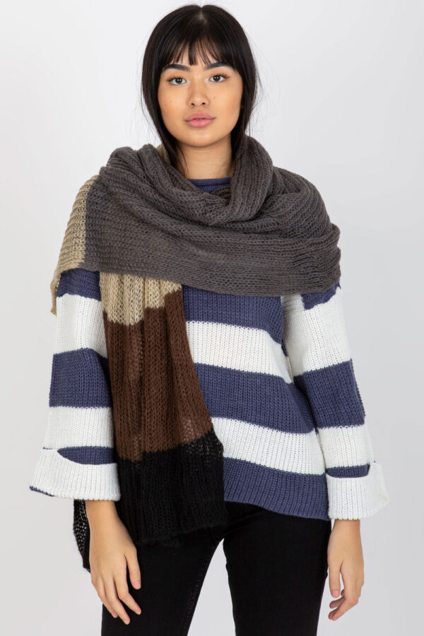 996380 Shawl model 185901 AT