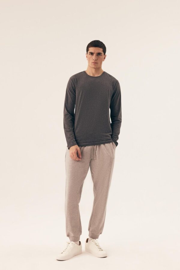 Set model 220974 Henderson