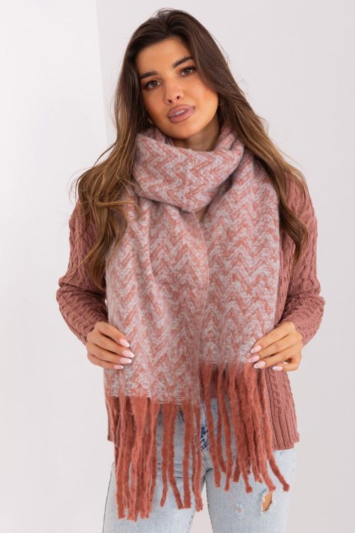 1006166.jpg Shawl model 189235 AT