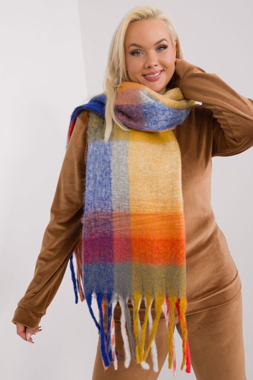 1010247.jpg Shawl model 190538 AT